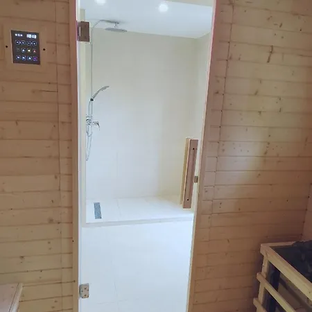 Old Nest Appartement